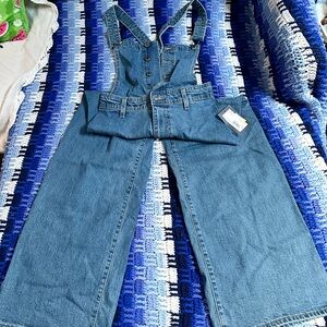 NWT Universal Thread Women's Classic Blue Overalls
